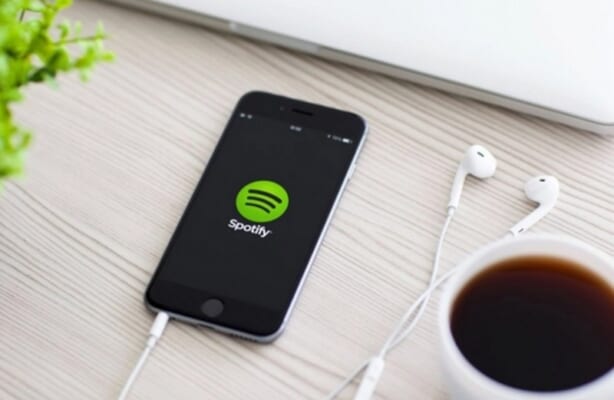 Spotify là một dịch vụ âm nhạc trực tuyến được phát triển bởi công ty Spotify AB tại Thụy Điển
